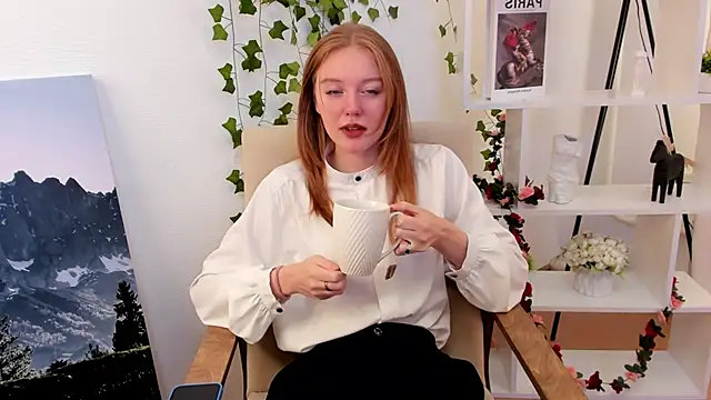 Snapshot of VernellArey chatting on October 13, 2025, 3:19 am VernellArey online show from October 13, 2025, 3:19 am