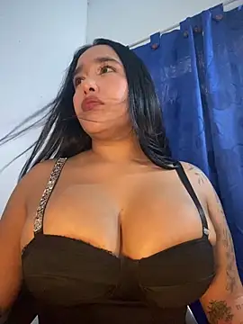 Snapshot of mis-violetha chatting on June 12, 2026, 7:55 pm mis-violetha online show from June 12, 2026, 7:55 pm