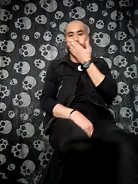 Snapshot of BalamNoir chatting on October 16, 2025, 3:20 pm BalamNoir online show from October 16, 2025, 3:20 pm