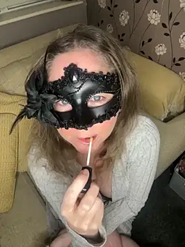 foxy-Chantelle online show from November 13, 2025, 11:08 pm