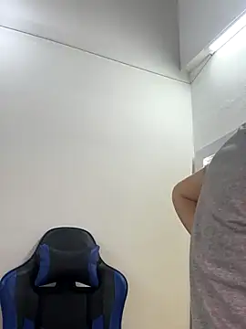 Adeline 1 online show from December 5, 2025, 2:21 am