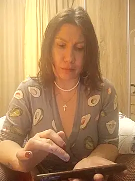 Snapshot of Ambika_beauty chatting on February 1, 2026, 10:52 pm Ambika beauty online show from February 1, 2026, 10:52 pm