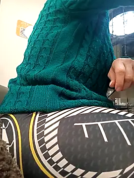 Ambika beauty online show from October 30, 2025, 4:04 pm