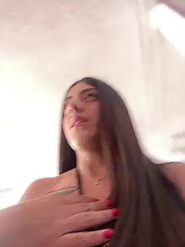 ElectraPink  online show from February 5, 2026, 1:18 pm