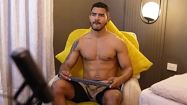 Reik Vonn online show from April 14, 2026, 12:43 pm