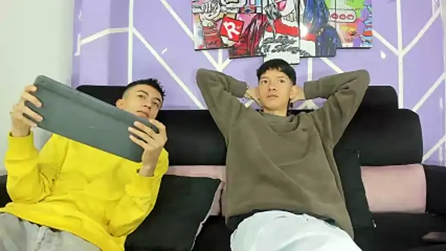 heyy noah11 online show from March 17, 2026, 1:14 pm