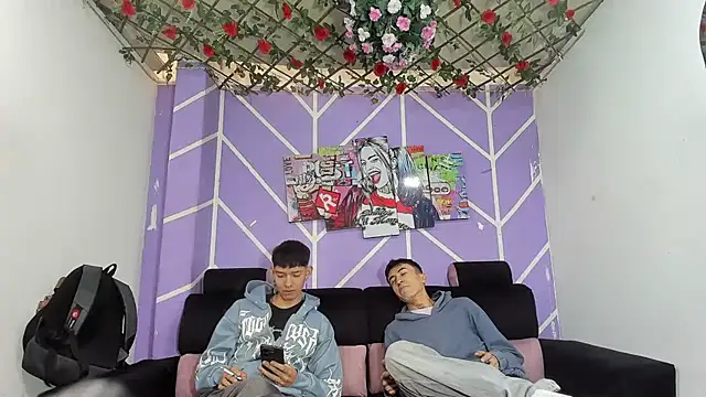 heyy noah11 online show from March 27, 2026, 1:23 pm