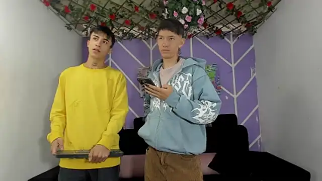 heyy noah11 online show from February 28, 2026, 1:44 pm