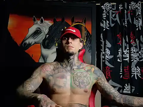 Snapshot of Molotov_Explosive chatting on October 20, 2025, 11:05 pm Molotov Explosive online show from October 20, 2025, 11:05 pm