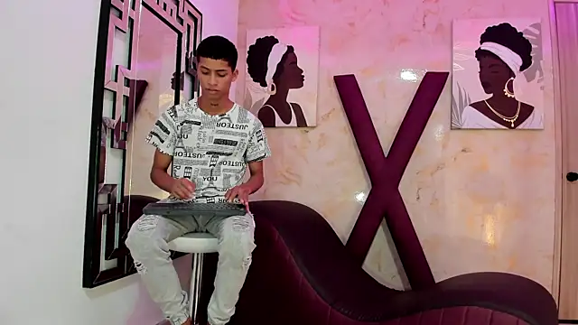 EMPIRE BOYS1 online show from December 21, 2025, 7:15 pm