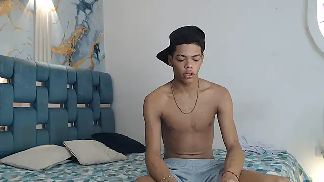 Snapshot of EMPIRE_BOYS1 chatting on February 27, 2026, 7:35 pm EMPIRE BOYS1 online show from February 27, 2026, 7:35 pm