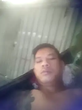 Snapshot of Dothanhthuan555 chatting on December 15, 2025, 4:07 am Dothanhthuan555 online show from December 15, 2025, 4:07 am