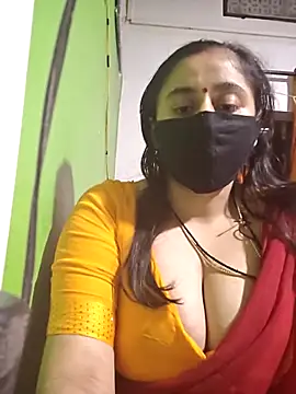 Lovely Shanayaa online show from November 2, 2025, 6:57 pm