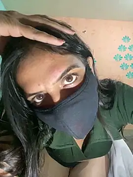 deepikaa aroraa online show from November 4, 2025, 3:16 pm