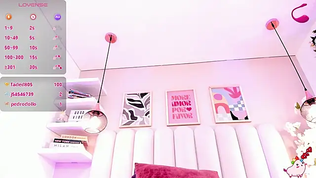 Isabella  gonzalez  online show from November 19, 2025, 9:42 am