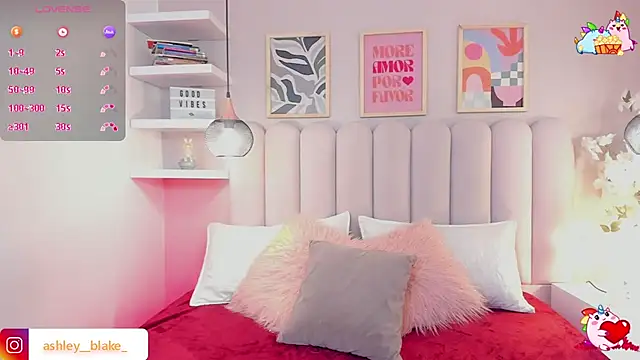 Isabella  gonzalez  online show from January 10, 2026, 3:13 am