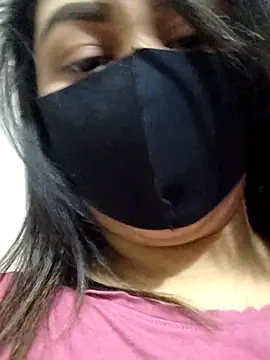 Tanha18 online show from October 13, 2025, 12:51 pm