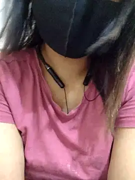 Tanha18 online show from October 24, 2025, 10:47 am