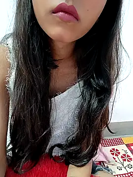 Mustardqueen online show from October 15, 2025, 2:25 pm