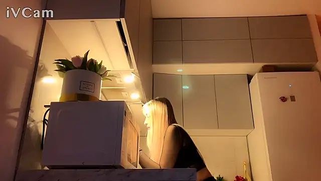 Snapshot of Biryanna chatting on February 25, 2026, 9:47 pm Biryanna online show from February 25, 2026, 9:47 pm