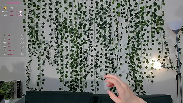 Snapshot of sweet_and_flirt chatting on November 11, 2025, 7:25 am sweet and flirt online show from November 11, 2025, 7:25 am