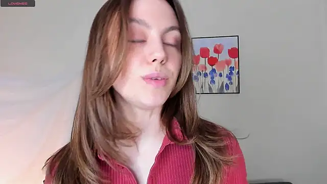 sweet and flirt online show from April 1, 2026, 1:41 pm