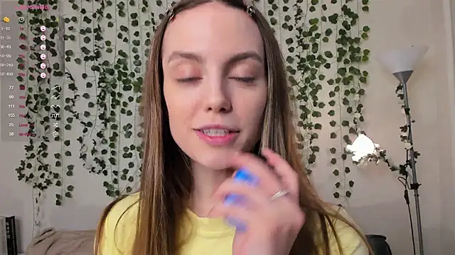 Snapshot of sweet_and_flirt chatting on October 24, 2025, 7:29 am sweet and flirt online show from October 24, 2025, 7:29 am