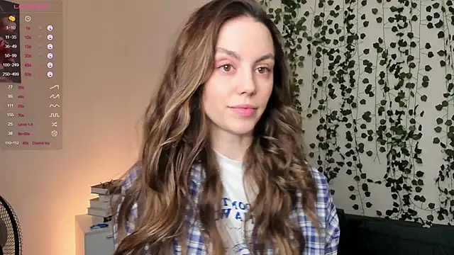 Snapshot of sweet_and_flirt chatting on November 23, 2025, 6:45 am sweet and flirt online show from November 23, 2025, 6:45 am