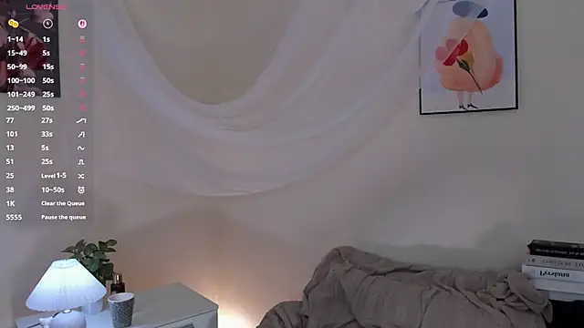 sweet and flirt online show from March 11, 2026, 7:24 am