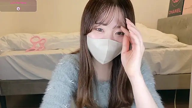 yura ra ra online show from May 8, 2026, 1:15 pm