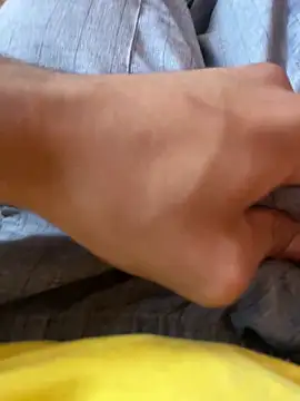 Snapshot of chikorkomdz chatting on November 12, 2025, 4:22 pm chikorkomdz online show from November 12, 2025, 4:22 pm