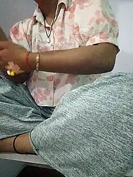 PG girl 12th online show from November 18, 2025, 5:33 am