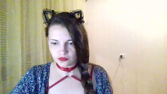 AmeliieLaFleur online show from November 7, 2025, 8:46 pm