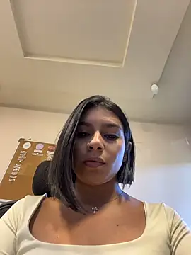 AlyssaRay online show from March 14, 2026, 12:55 pm