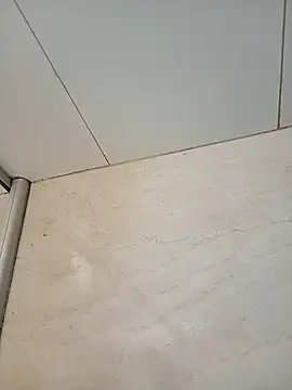 ninfosexii online show from October 16, 2025, 1:52 pm