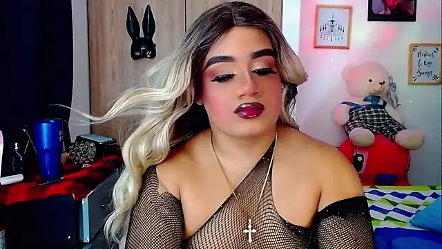 Sofiabigcock22 online show from November 25, 2025, 11:32 am