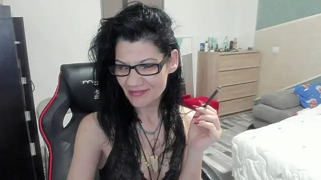 SweetSin40 online show from March 27, 2026, 6:53 pm