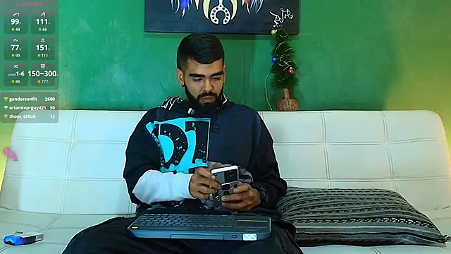 black kameron  online show from December 3, 2025, 5:41 am