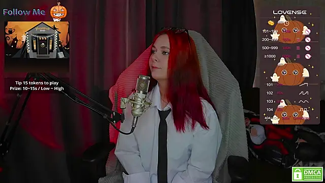 Snapshot of ChloeLewisss chatting on October 13, 2025, 2:24 am ChloeLewisss online show from October 13, 2025, 2:24 am