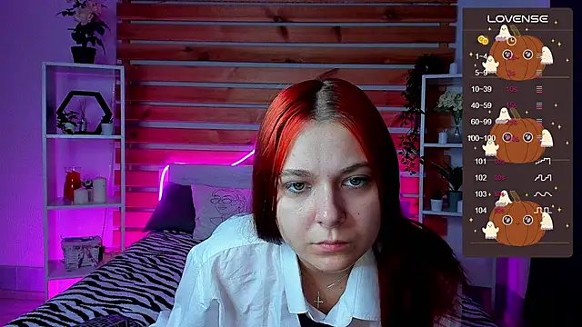 Snapshot of ChloeLewisss chatting on October 22, 2025, 1:05 am ChloeLewisss online show from October 22, 2025, 1:05 am