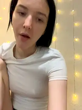 Snapshot of _LovelyDana_ chatting on November 28, 2025, 7:25 pm LovelyDana online show from November 28, 2025, 7:25 pm