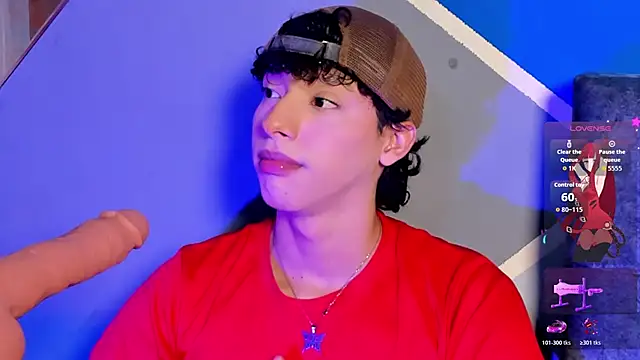 kalet-skinny online show from November 16, 2025, 2:11 pm