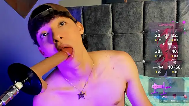 kalet-skinny online show from November 4, 2025, 2:10 pm