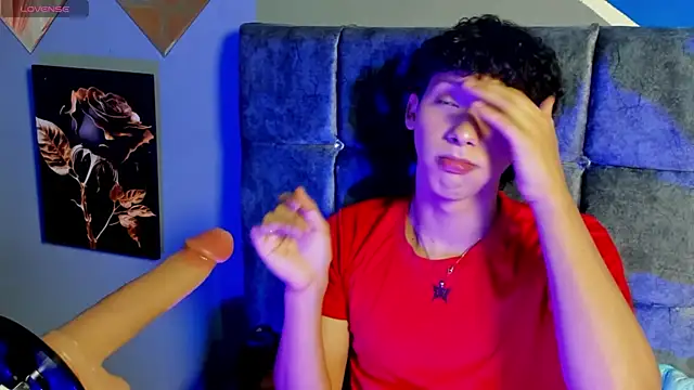 kalet-skinny online show from November 8, 2025, 12:42 pm