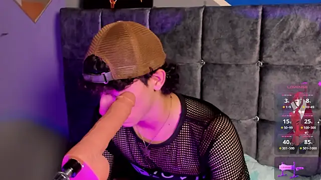 kalet-skinny online show from November 15, 2025, 3:21 am