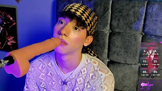 kalet-skinny online show from November 13, 2025, 4:22 pm