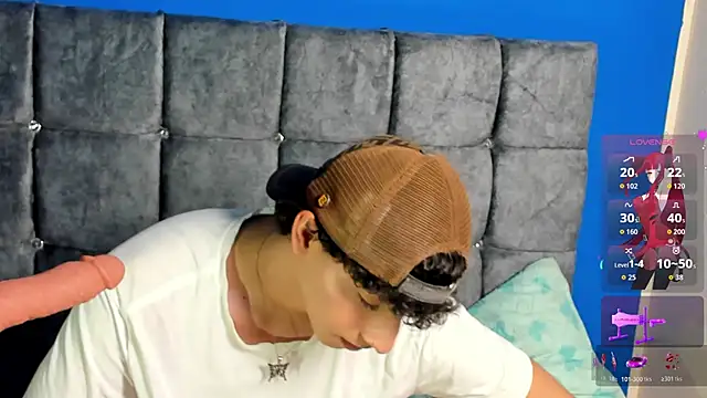 kalet-skinny online show from December 1, 2025, 1:56 pm