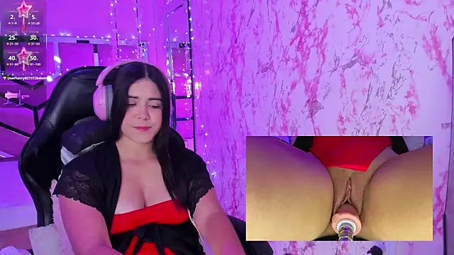 EvaBloom   online show from February 20, 2026, 10:12 pm