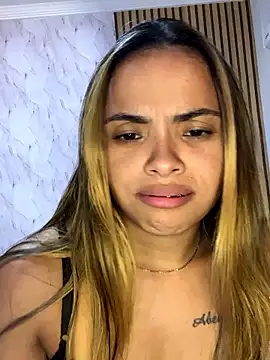 safadinhaquenteW online show from January 10, 2026, 5:19 pm