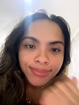 safadinhaquenteW online show from October 27, 2025, 8:43 pm